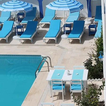 فندق Altinyaz 3*