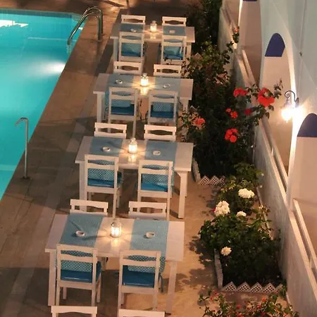 Готель Altinyaz 3*